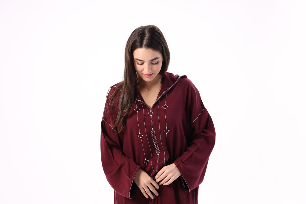 Jellaba Marocaine en Tissu Mlifa – Broderie Berchmane 100% Fait Main - Maraya 2026 - Maraya